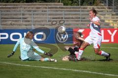 DFB—Pokal 1. Hauptrunde -  Saison 2026/27  - FC Ingolstadt 04 Frauen - 1. FSV Mainz 05 - Jenny Beyer (Nr.8 - FCI Frauen) mit einer Torchance - Schön Marisa TW Mainz - Berg Johanna weiss Mainz - Foto: Meyer Jürgen