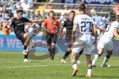 3. Liga; TSV 1860 München - FC Ingolstadt 04; Torchance verpasst Emre Gül (5, FCI) Max Besuschkow (17, FCI) Pfeifer Manuel (27 TSV)