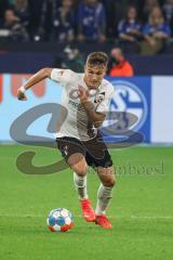 2.BL; FC Schalke 04 - FC Ingolstadt 04; Angriff Dennis Eckert Ayensa (7, FCI)