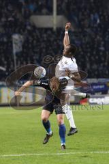 3. Liga; SV Waldhof Mannheim - FC Ingolstadt 04; Zweikampf Kampf um den Ball Seegert Marcel (5 WM) Moussa Doumbouya (27, FCI)