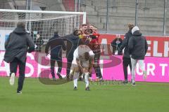 3. Fußball-Liga - Saison 2020/2021 - FC Ingolstadt 04 - FC Viktoria Köln - Schlusspfiff - Die Spieler und Chef-Trainer Tomas Oral (FCI) stürmen den Rasen - Jubel - Dr Torschütze zum 1:1 Torwart Fabijan Buntic (#24,FCI)  - Foto: Meyer Jürgen