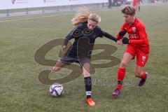 Frauen - Bayernliga - U17 - B-Junioren -  FC Ingolstadt 04 II - FC Forstern - Jünke Hannah schwarz Forstern - Charlotte Theobald rot FCI -  Foto: Meyer Jürgen