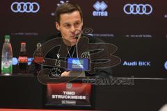 3. Liga; FC Ingolstadt 04 - Hannover 96 II; Interview Pressekonferenz Co-Trainer Timo Struckmeier (H96)