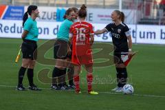 DFB - Pokal - Frauen - Saison 2022/2023 - FC Ingolstadt 04 -  FC Bayern München - Seitenwahl - Mailbeck Alina (Nr.8 - FC Ingolstadt 04 ) - Foto: Meyer Jürgen