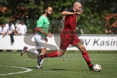 Kreisliga- Saison Saison 2026/27 -  Faruk Rencber grün Fatih - Mathias Habricht rot Kasing - Foto: Meyer Jürgen