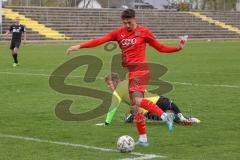 Bayernliga Süd - Saison 2021/2022 - FC Ingolstadt 04 II - TürkAugsburg - Arian Llugiqi mit einer Torchance - Leon Musial Torwart Augsburg  - Foto: Meyer Jürgen