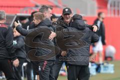 3. Liga; FC Ingolstadt 04 - MSV Duisburg; Sieg Jubel Freude Cheftrainer Achim Beierlorzer (FCI) Rigo Hof, Scouting (FCI) Torwart-Trainer Alexander Kunze (FCI)