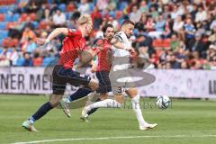 3. Liga; SpVgg Unterhaching - FC Ingolstadt 04; Torchance Pascal Testroet (37, FCI) Schifferl Raphael (37 SpVgg) Schwabl Markus (23 SpVgg)