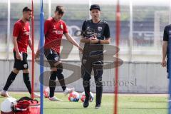 2. Bundesliga - FC Ingolstadt 04 - Trainingsauftakt mit neuem Trainerteam - Cheftrainer Roberto Pätzold (FCI)