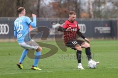 3. Liga; Testspiel - FC Ingolstadt 04 - Chemnitzer SC; Max Dittgen (10, FCI) Zweikampf Kampf um den Ball Lukas Stagge (26 CSC)