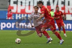 3. Liga - Saison 2025/26 - SV Wehen/Wiesbaden - FC Ingolstadt 04  - Yann Sturm (Nr.7 - FCI) - Jordy Gillekens (Nr.27 - Wiesbaden) - Foto: Meyer Jürgen