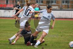 2. Fußball-Liga - Frauen - Saison 2022/2023 - FC Ingolstadt 04 - Eintracht Frankfurt II - Acikgöz IIayda #14 weiss Frankfurt rechts - Nachtigall Sophie weiss #10 Frankfurt - Samantha Stiglmair (Nr.27 - FCI Frauen) - Foto: Meyer Jürgen