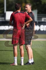 3. Liga - Saison 2026/27 - 1. Trainingseinheit mit Achim Beierlorzer - Cheftrainer Achim Beierlorzer (FCI) - Fredrik Carlsen (Nr.8 - FCI) - Foto: Meyer Jürgen