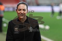 3. Liga; FC Ingolstadt 04 - SC Verl; Cheftrainerin Sabrina Wittmann (FCI) vor dem Spiel