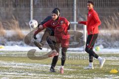 3. Liga - Saison 2025/26 - FC Ingolstadt 04 - Trainingsauftakt nach der Winterpause - Co-Trainer Patrick Schönfeld (FCI) - Berkay Öztürk (Nr.39 - FCI) - Foto: Meyer Jürgen