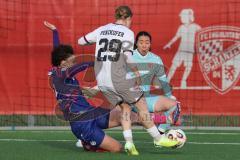 2. Bundesliga Frauen - Saison 2025/26 - FC Ingolstadt 04 Frauen - FSV Mainz - Nina Penzkofer (Nr.29 - FC Ingolstadt Frauen I) bei einer Torchance die sie vergibt - Donner Anna blau Mainz - Matsumoto Mamiko Torwart Mainz - XXXXX - Foto: Meyer Jürgen