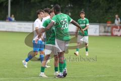 Testspiel - Bezirksliga - Saison 2025/26 - FC Gerolfing - SpVgg Joshofen Bergheim - Der 1:1 Ausgleichstreffer durch David Simm grün Gerolfing - jubel -Mamadou Diallo grün Gerolfing - Foto: Meyer Jürgen