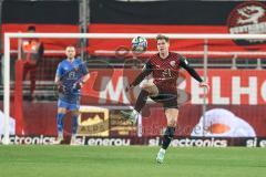 3. Liga; FC Ingolstadt 04 - Erzgebirge Aue; Simon Lorenz (32, FCI) Torwart Marius Funk (1, FCI)