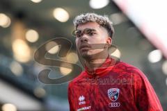 3. Liga; SC Verl - FC Ingolstadt 04; vor dem Spiel Yann Sturm (7, FCI)