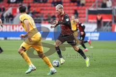 3. Liga; FC Ingolstadt 04 - SG Dynamo Dresden; Benjamin Kanuric (8, FCI) Kammerknecht Claudio (15 DD)