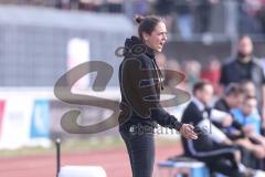 Toto-Pokal; FV Illertissen - FC Ingolstadt 04; an der Seitenlinie, Spielerbank Cheftrainerin Sabrina Wittmann (FCI) schreit