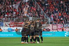3. Liga; FC Ingolstadt 04 - SSV Jahn Regensburg; Tor Jubel Treffer Jannik Mause (7, FCI) Moritz Seiffert (23, FCI) Benjamin Kanuric (8, FCI) Pascal Testroet (37, FCI) Tobias Schröck (21, FCI)