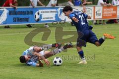 Kreisliga - Saison 2023/2024 - SV Menning  - FC Sandersdorf - Christian Winkler weiss Sandersdorf - Alessandro Nikolaidis blau Menning - Foto: Meyer Jürgen