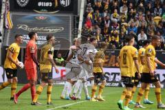 3.Liga - Saison 2022/2023 - Dynamo Dresden - FC Ingolstadt 04 - Der 1:1 Ausgleichstreffer durch Pascal Testroet (Nr.37 - FCI) - Torwart Stefan Drljaca (Nr.23 - Dynamo Dresden) - Jubel -  - Foto: Meyer Jürgen