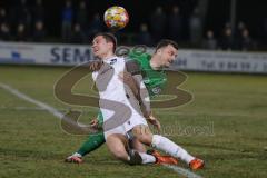 Landesliga - Saison 2024/25 - SV Manching - FC Ehekirchen - Ralf Schröder (Nr.21 - SV Manching) - Hollinger Christoph weiss Ehekirchen - Foto: Meyer Jürgen