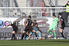 2.BL; FC Ingolstadt 04 - SV Sandhausen; Torwart Dejan Stojanovic (39 FCI) sicher, Testroet Pascal (37 SVS) Fabian Cavadias (41, FCI) Thomas Keller (27, FCI)