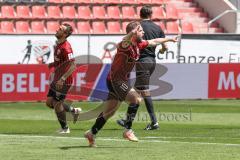 3. Liga - FC Ingolstadt 04 - TSV 1860 München - Marc Stendera (10, FCI) überwindet Torwart Kretzschmar Tom (40, 1860) und erzielt das 2:0 Schuß Tor Jubel Robin Krauße (23, FCI)