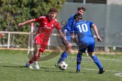 Kreisklasse - Saison 2024/25- Türk SV Ing - FC Arnsberg - Enis Kuqanaj rot Türk sv - Marco Maier blau Arnsberg - Foto: Meyer Jürgen