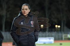 3. Liga; 1. FC Schweinfurt 05 - FC Ingolstadt 04; Cheftrainerin Sabrina Wittmann (FCI) vor dem Spiel