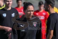 A - Junioren Bundesliga Süd/Südwest -  Saison 2021/2022 - FC Ingolstadt 04 - Karlsruher SC - Sabrina Wittmann Trainerin FCI - Foto: Meyer Jürgen