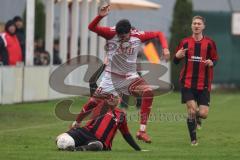Kreisklasse - Saison 2025/26- Türk SV Ingolstadt - SC Steinberg-  - Umut Yürükal weiss Türkisch - Florian Weigl rot Steinberg  - Foto: Meyer Jürgen