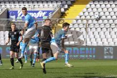 Toto Pokal - TSV 1860 München - FC Ingolstadt 04 - Maximilian Beister (11, FCI) köpft zum 0:1 Tor Führung Jubel, Lang Niklas (3, 1860) Durrans Matthew (26, 1860)