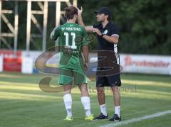 Landesliga - Saison 2026/27 - SV Manching - SC Olching - Cheftrainer Cüneyt Köz (SV Manching) im Gespräch mit Daniel Schweiger (Nr.11 - SV Manching) - XXXXX - Foto: Meyer Jürgen