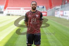 Leon Guwara (6, FCI) ; FC Ingolstadt 04;
3.Liga, Porträttermin 2023/2024