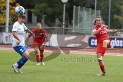 2. Fußball-Liga - Frauen - Saison 2023/2024 - FC Ingolstadt 04 - SC Sand - Paula Vidovic (Nr.11 - FCI Frauen) - Walaschewski Fabienne weiss Sand - Foto: Meyer Jürgen