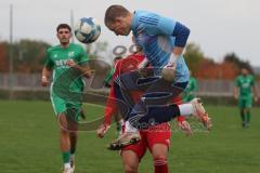 Kreisklasse - Saison 2025/26- TSV Lenting - Türkisch SV Ingolstadt - Enis Kuqanaj rot Türk SV - Leon Durnov Torwart Lenting - Foto: Meyer Jürgen