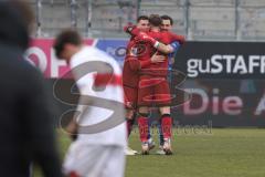 3. Liga - Saison 2025/26 - FC Ingolstadt 04 - VFB Stuttgart II - Freude nach dem Heimspielsieg - jubel - Torwart Kai Eisele (Nr.25 - FCI) - Simon Lorenz (Nr.32 - FCI) - Jonas Scholz (Nr.15 - FCI) - Foto: Meyer Jürgen