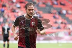 2.BL; FC Ingolstadt 04 - 1. FC Nürnberg - Ecke Michael Heinloth (17, FCI)