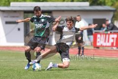 Bezirksliga - Saison 2025/26- TSV Gaimersheim - TSV Ober./Unterh.stadt - Benjamin Anekin schwarz Gaimersheim - Amadeues Taubert grau Ober/. Unterh.stadt - XXXXX - Foto: Meyer Jürgen