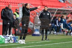 3. Liga; FC Ingolstadt 04 - 1. FC Saarbrücken; an der Seitenlinie, Spielerbank Cheftrainerin Sabrina Wittmann (FCI)
