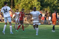 Toto Pokal - Saison 2022/2023 - SpVgg Heßdorf - FC Ingolstadt 04 - Der 0:3 Führungstreffer durch Moussa Doumbouya (Nr.27 - FCI) - Jubel - Foto: Meyer Jürgen