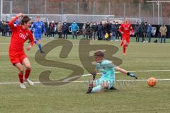 A - Junioren Bundesliga Süd/Südwest -  Saison 2021/2022 - FC Ingolstadt 04 - Heidenheim - Causevic Benjamin (#17 FCI) - Ehmann Kevin Torwart Heidenheim  - Foto: Meyer Jürgen