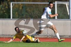 2023_10_22 - Kreisklasse - Saison 2023/24 - TSV Ingolstadt Nord - FC Gelbelsee - Kerem Düzgün weiss Ing.Nord - Lukas Pickl gelb Gelbelsee - Foto: Meyer Jürgen