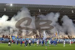 2.BL; Karlsruher SC - FC Ingolstadt 04; Abstieg in die dritte Liga, hängende Köpfe, Fans Choreo