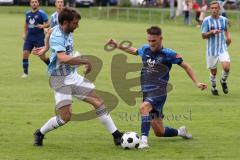 Kreisliga - Saison 2023/2024 - SV Menning  - FC Sandersdorf - Simon Wolfsfellner blau Menning - Manuel Recum weiss Sandersdorf - Foto: Meyer Jürgen