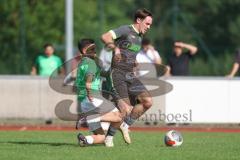 Bezirksliga - Saison 2025/26 - FC Fatih Ingolstadt - FC Gerolfing - Aaron Toski grün Fatih - David Simm (Nr.7 - FC Gerolfing) - Foto: Meyer Jürgen
